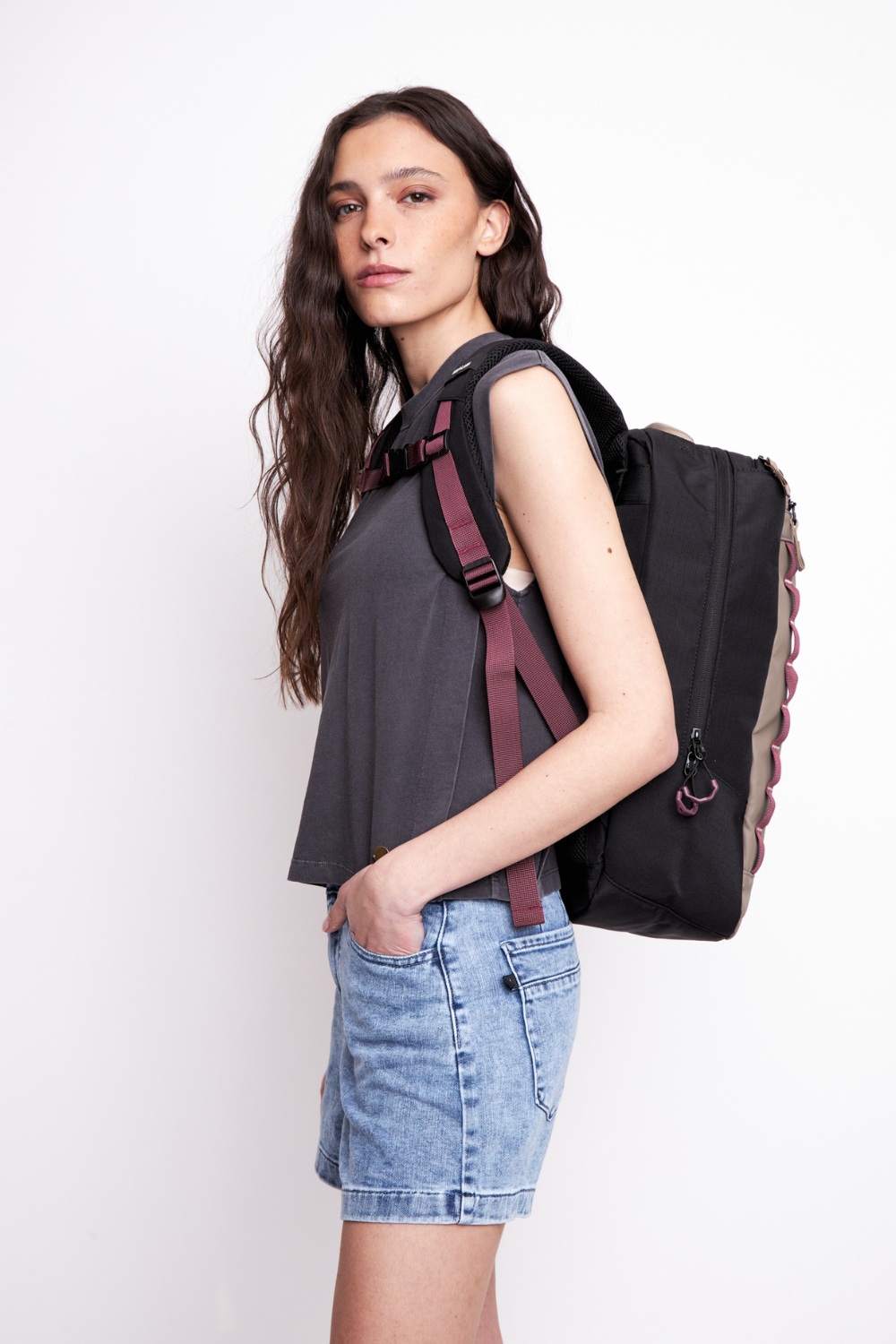 Mochila Travel Baku S Reciclada Beige 21 Lts.