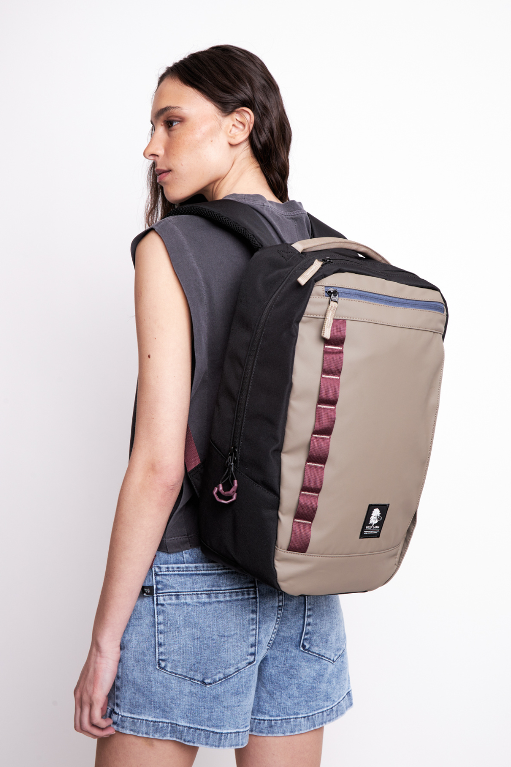 Mochila Travel Baku S Reciclada Beige 21 Lts.