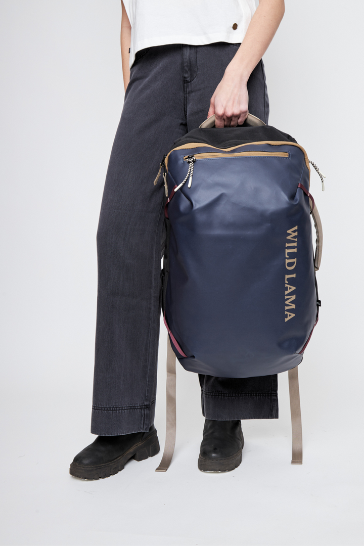 Mochila Travel Nala L Reciclada Gris Azulado 35 Lts.