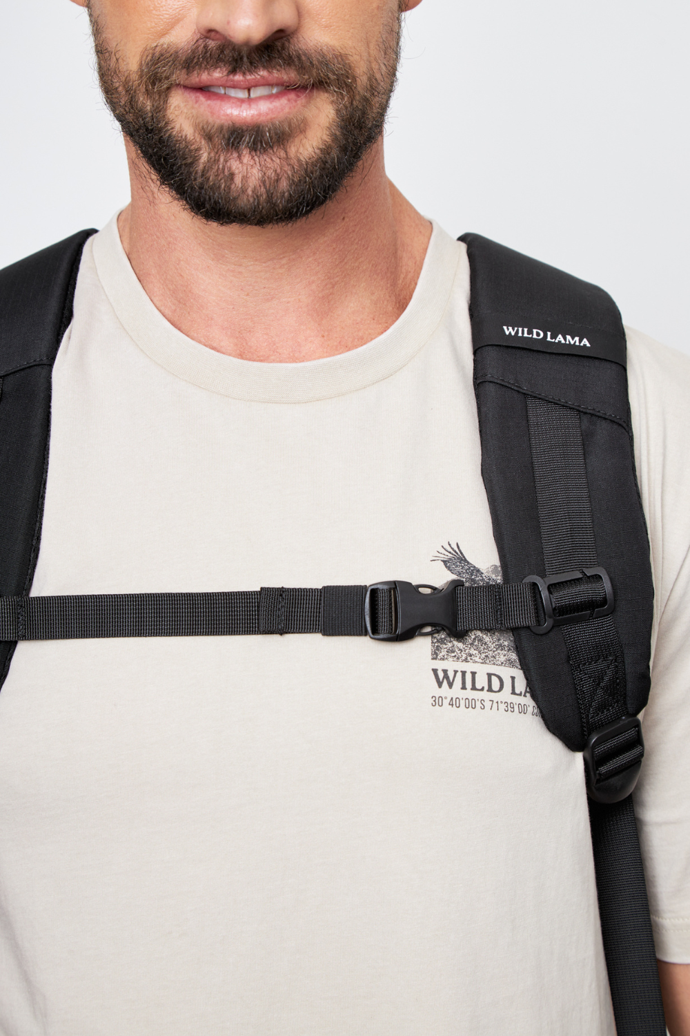 Mochila Travel Nala M Reciclada Negra 32 Lts.