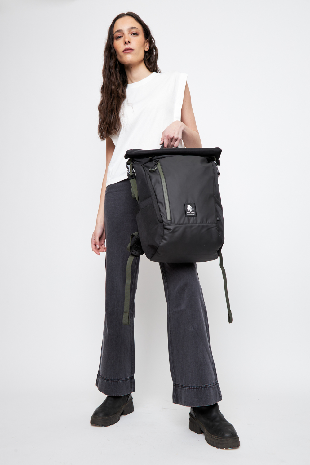 Mochila Travel Oca Reciclada Negra 24 Lts.
