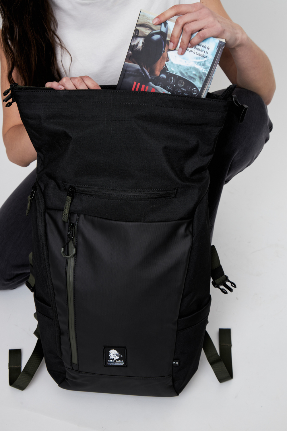 Mochila Travel Oca Reciclada Negra 24 Lts.