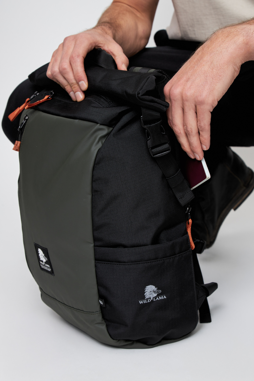 Mochila Travel Oca Reciclada Verde 24 Lts.