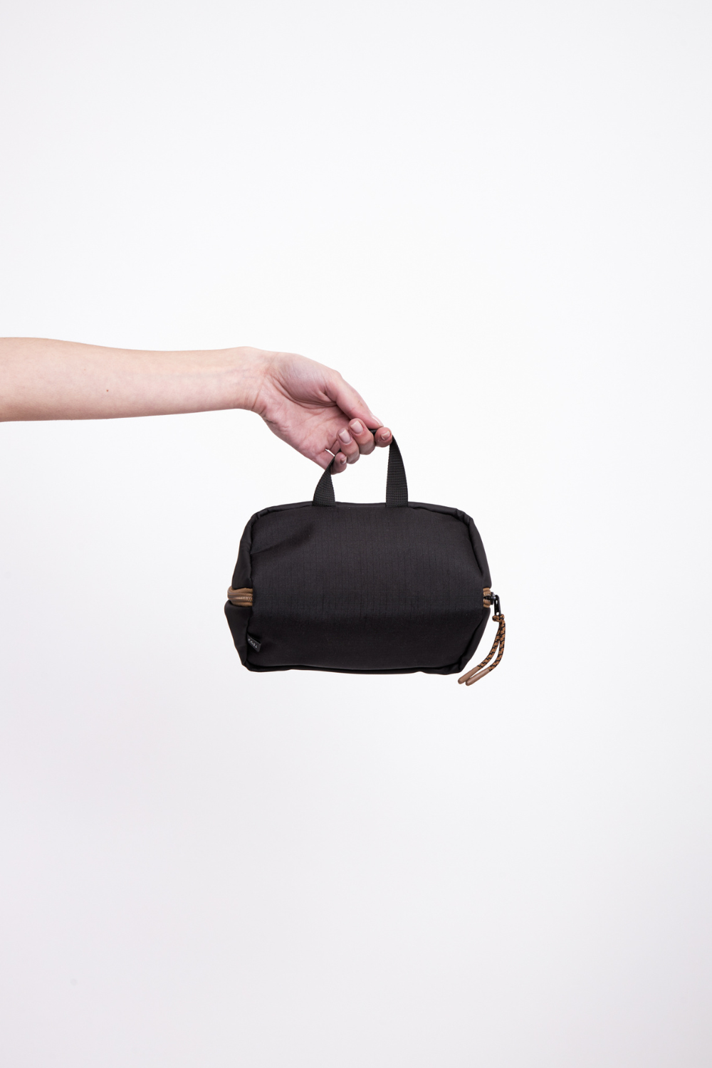 Neceser Travel Jackie Reciclado Negro 4 Lts.