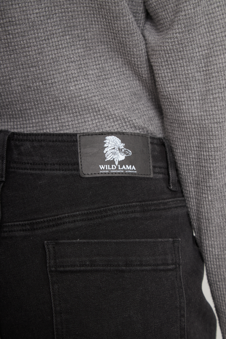 Jeans Aira Orgánico Denim Negro Mujer