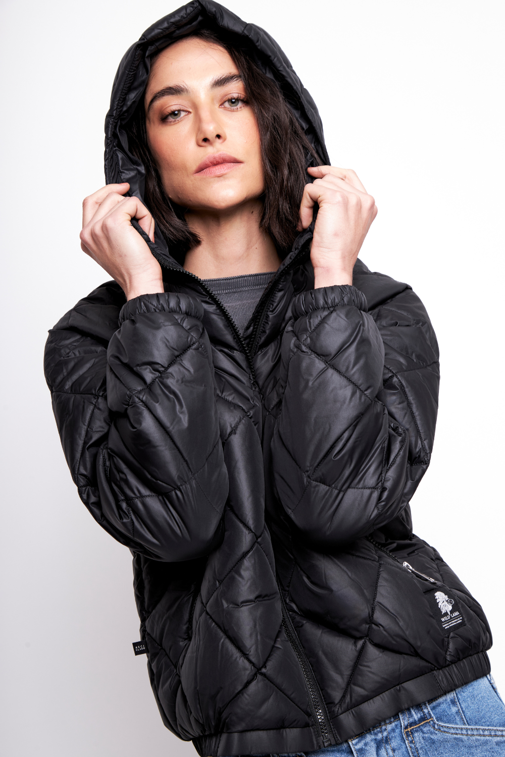 Parka Aure Reciclada Negra Mujer