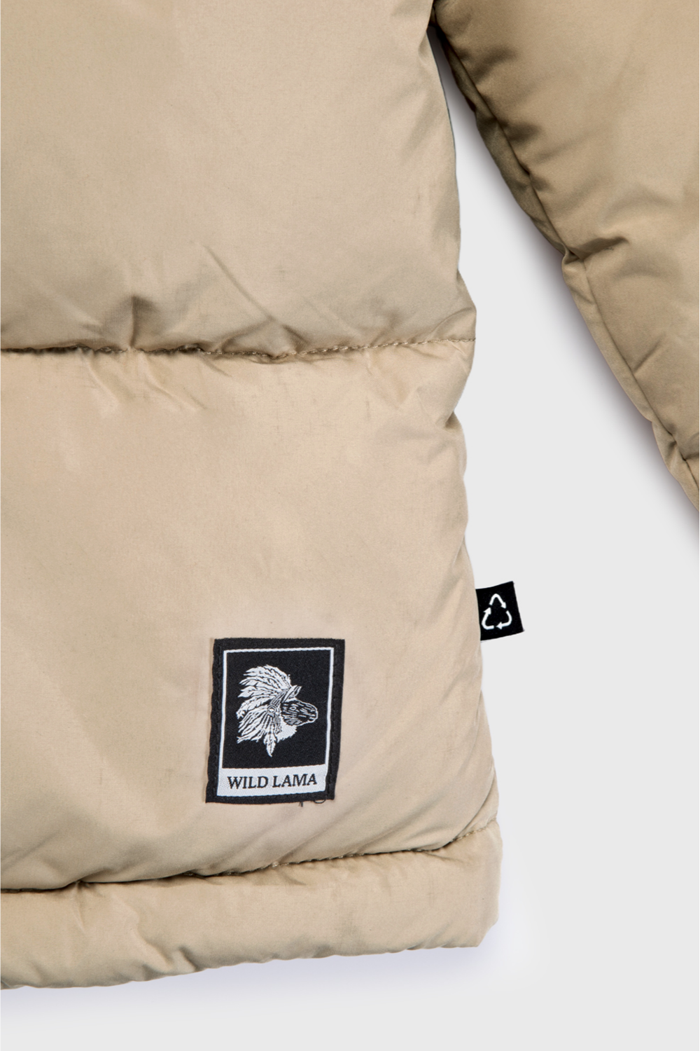 Parka Essential Reciclada Negra y Café Hombre
