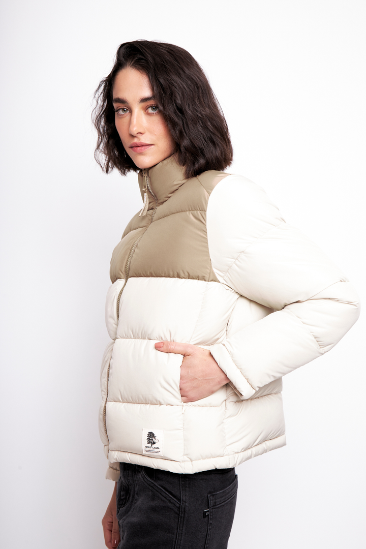 Parka Essential Reciclada Café Claro y Beige Mujer