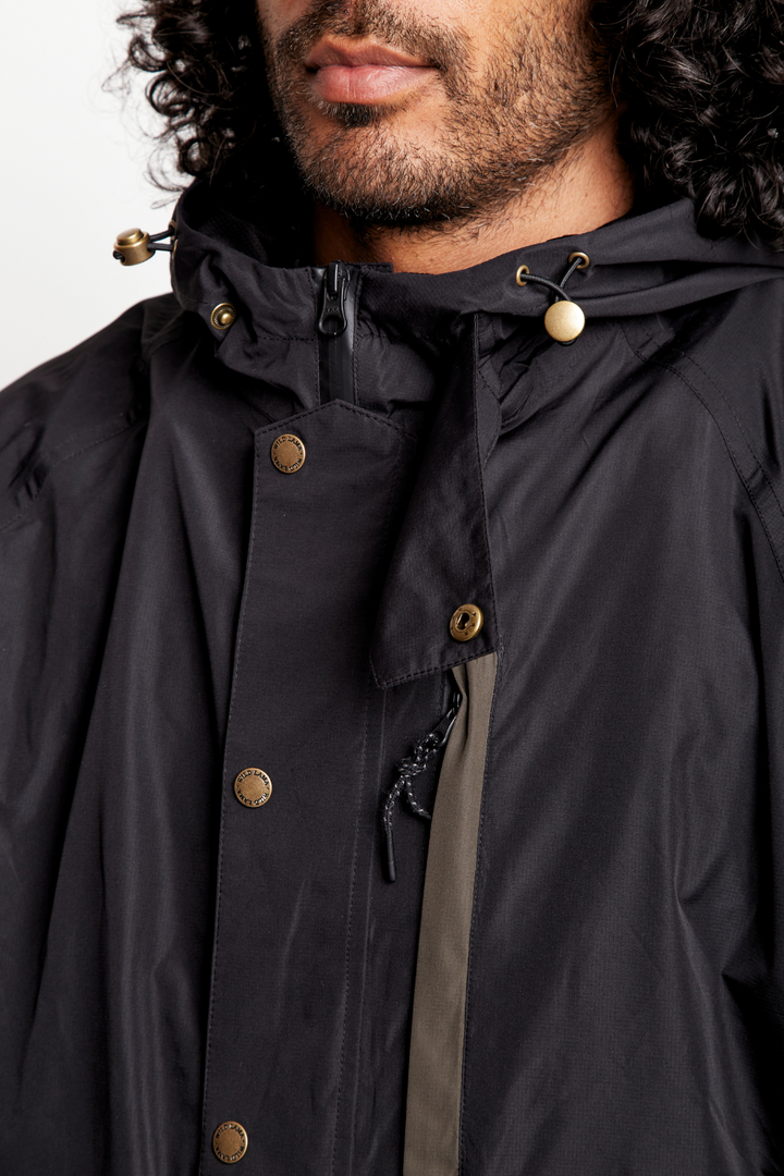 Impermeable Kol Reciclado Negro Hombre
