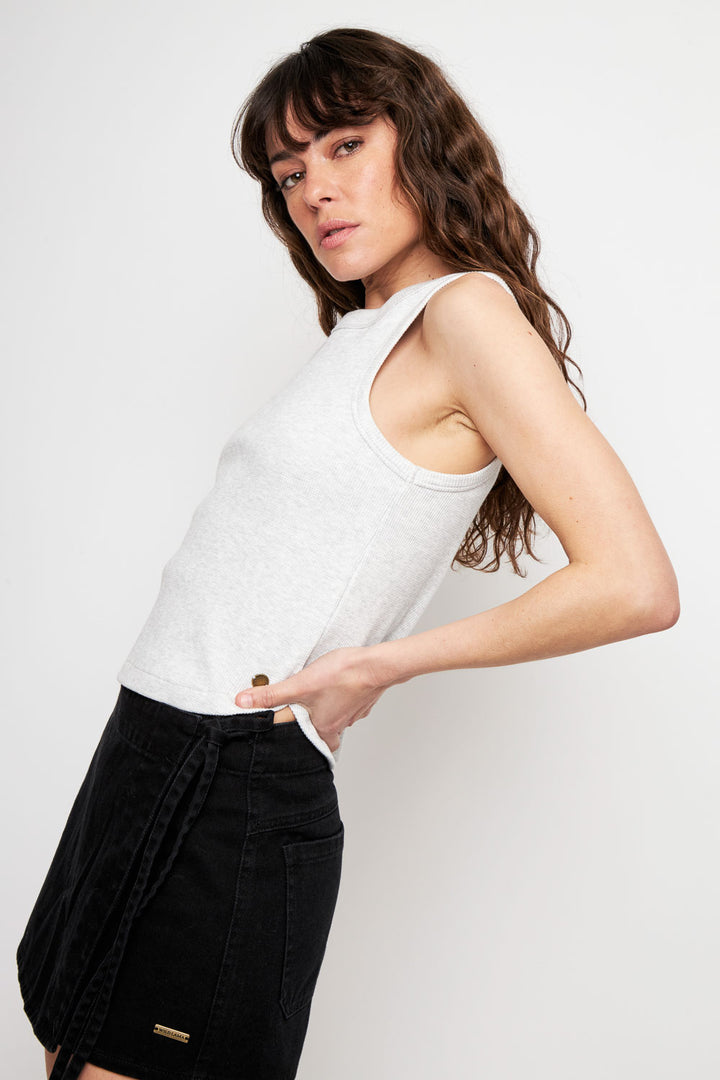 Polera Ani Orgánica Gris Mujer