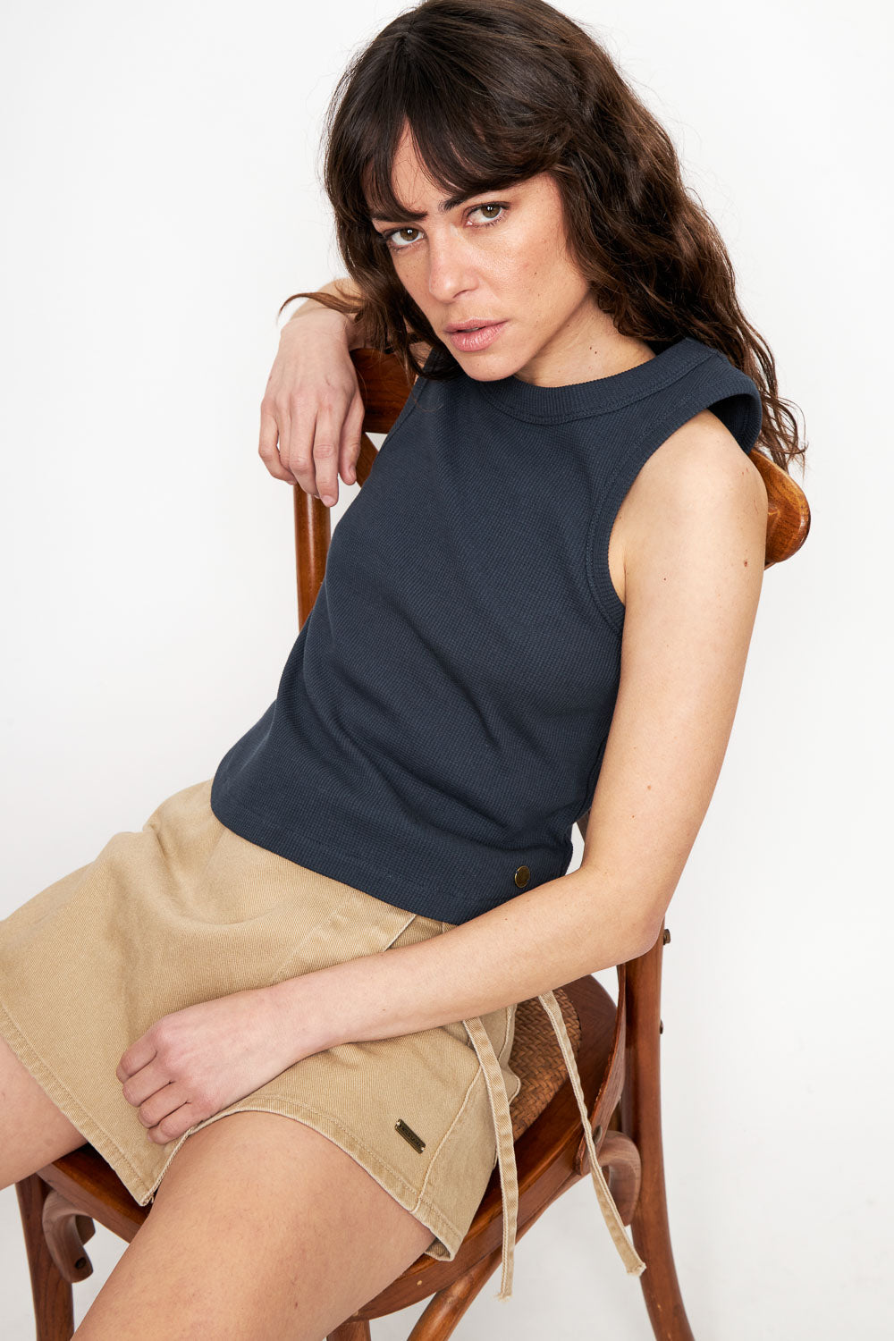 Polera Ani Orgánica Petróleo Mujer