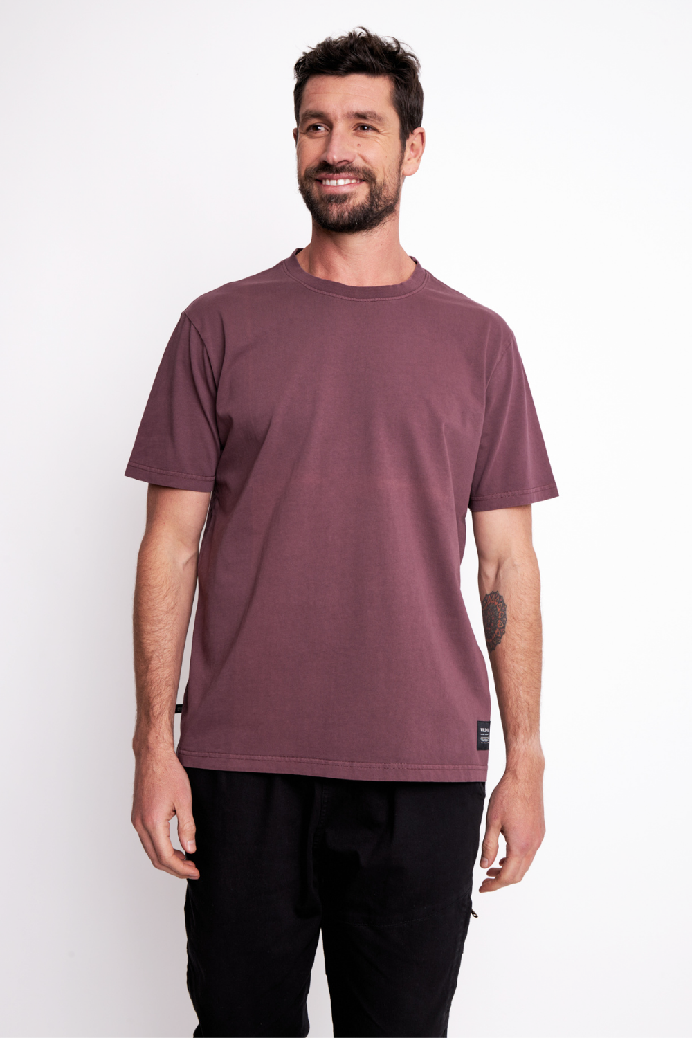 Polera Bat Orgánica Burdeo Hombre