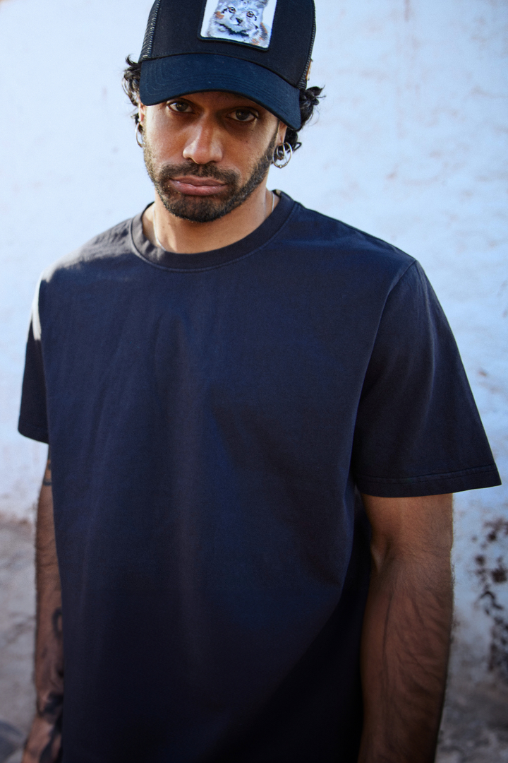 Polera Bat Orgánica Negra Hombre