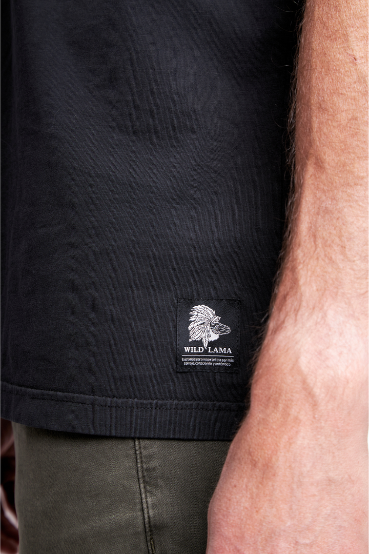 Polera Bat Orgánica Negra Hombre