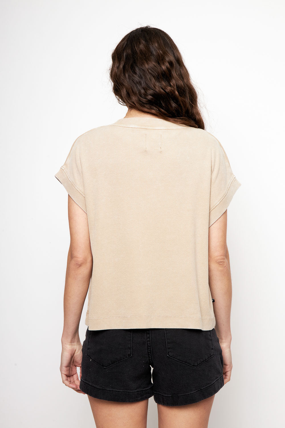 Polera Elis Orgánica Beige Mujer