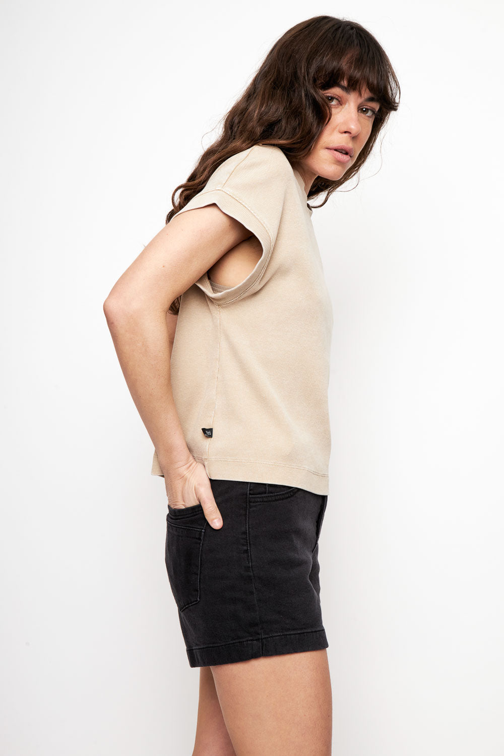 Polera Elis Orgánica Beige Mujer