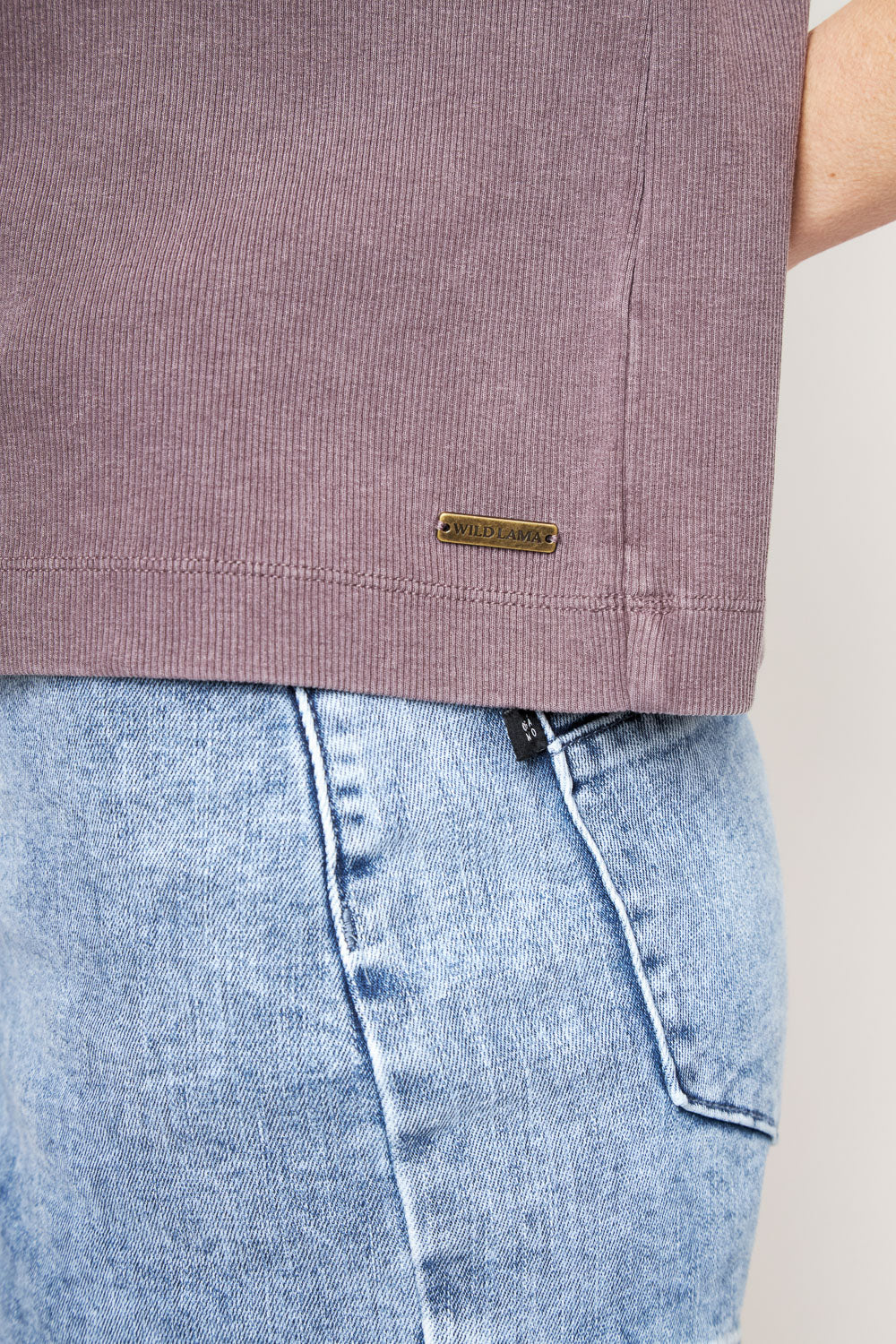 Polera Elis Orgánica Morada Mujer
