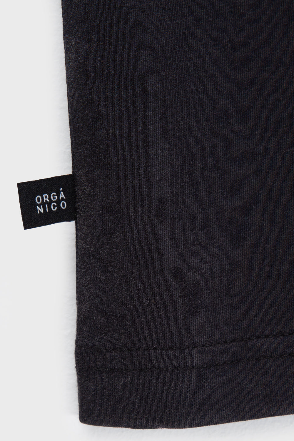 Polera Forest Orgánica Negra Hombre
