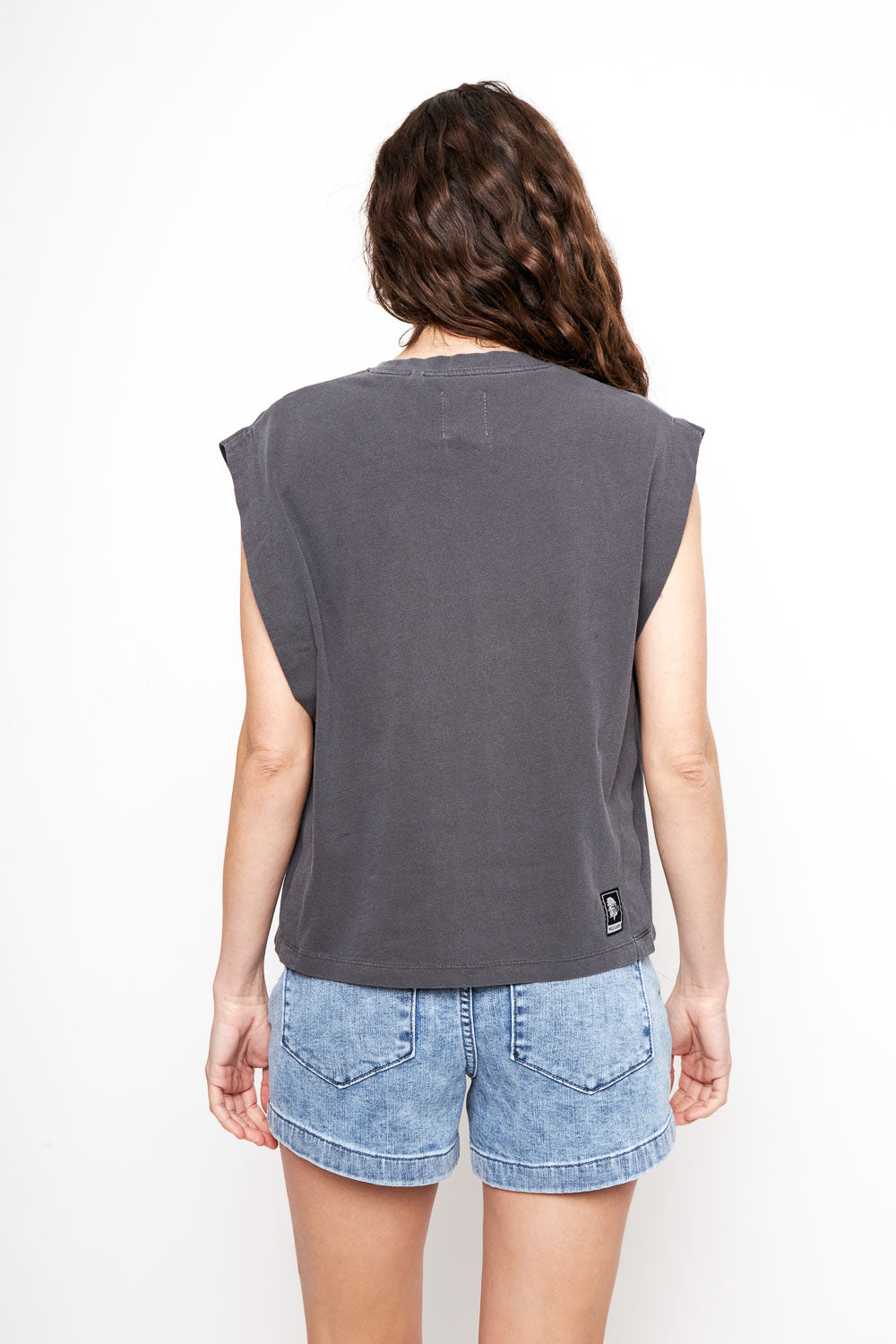 Polera Lilia Orgánica Gris Mujer