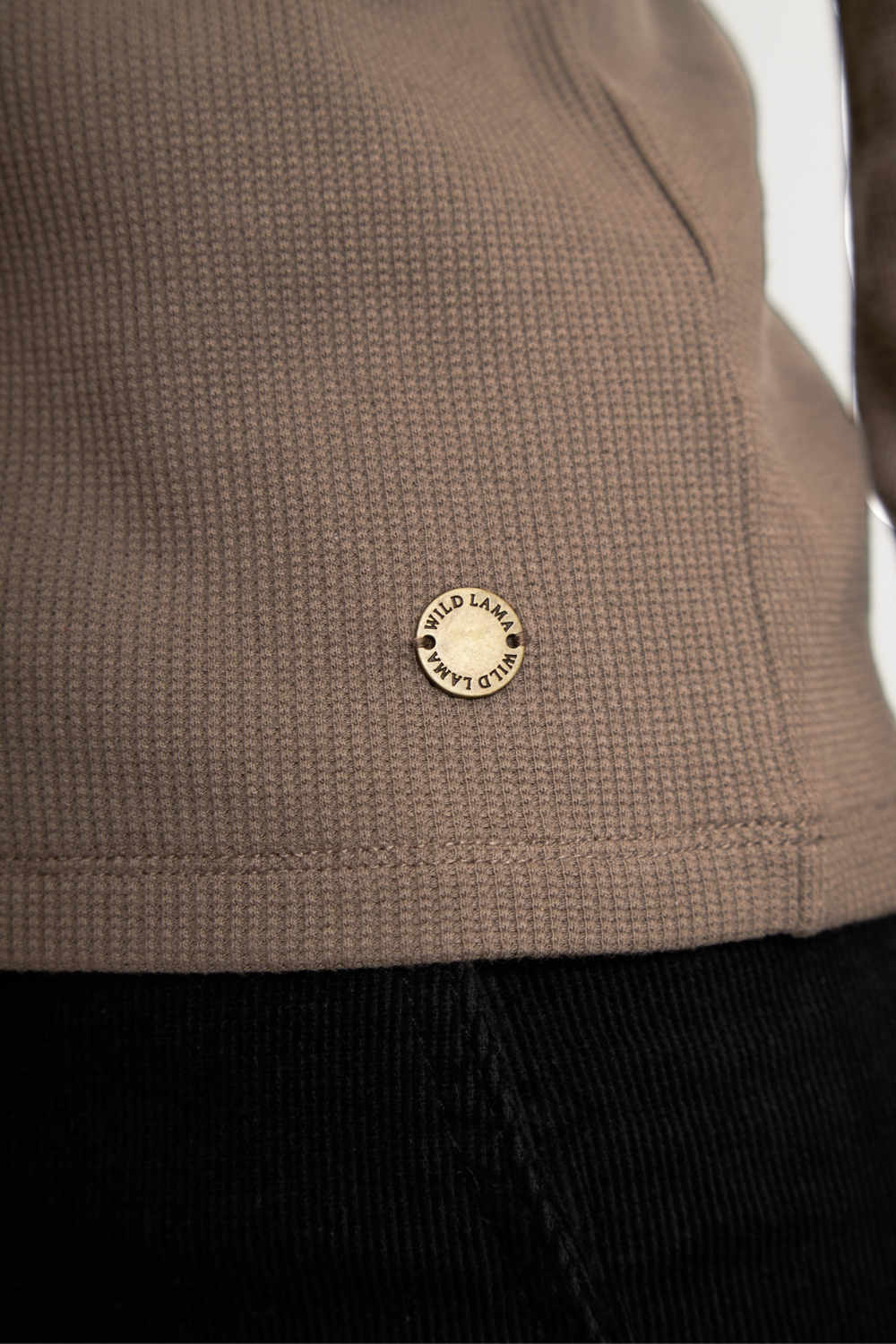 Polera Mambo Orgánica Café Mujer