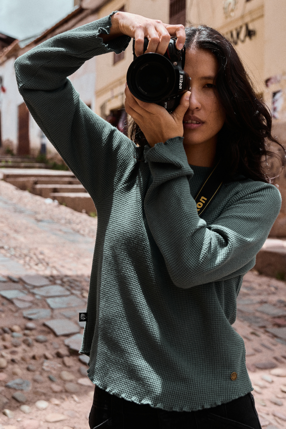 Polera Mora Petróleo Mujer