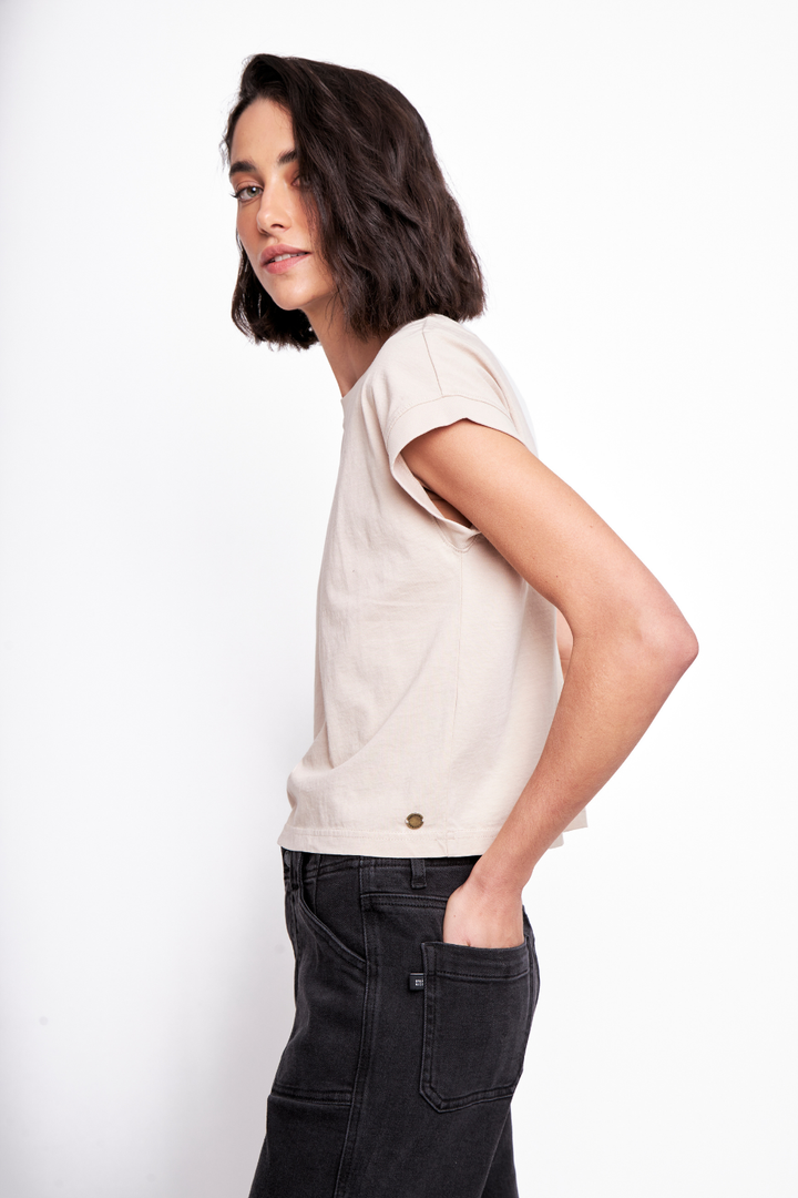 Polera Nina Orgánica Beige Mujer