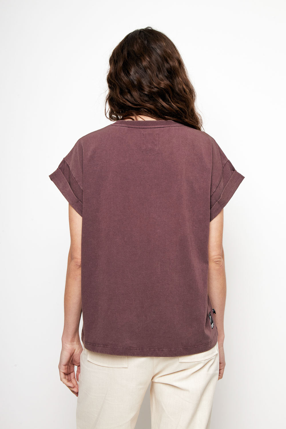 Polera Nirva Orgánica Burdeo Mujer