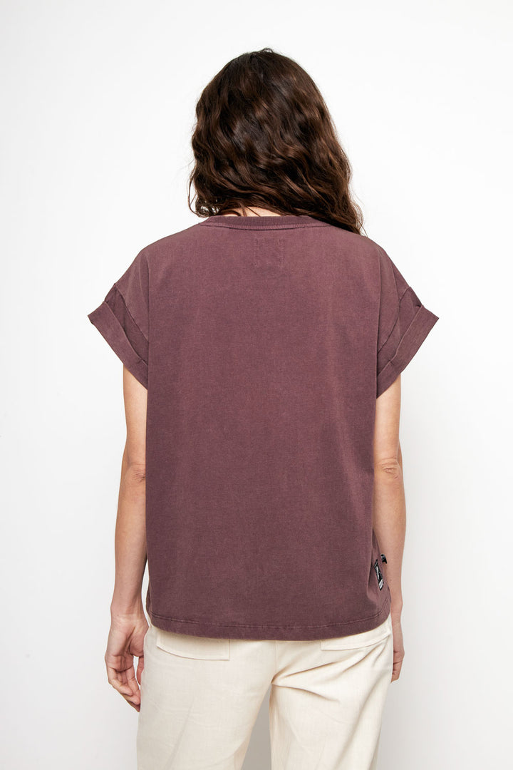 Polera Nirva Orgánica Burdeo Mujer