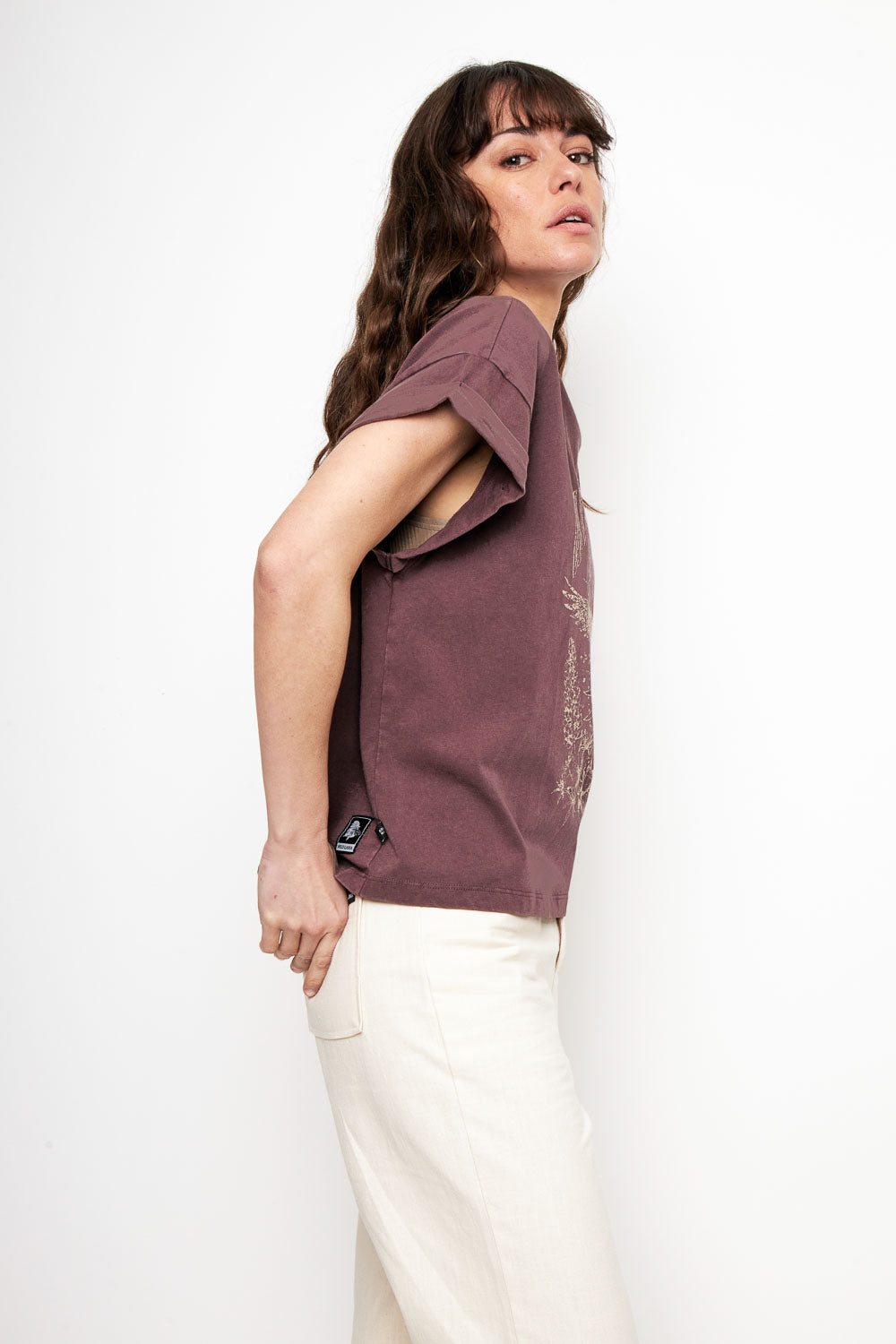 Polera Nirva Orgánica Burdeo Mujer