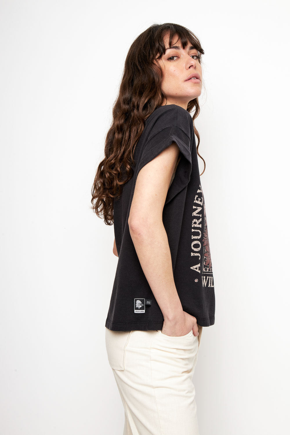 Polera Nirva Orgánica Negra Mujer