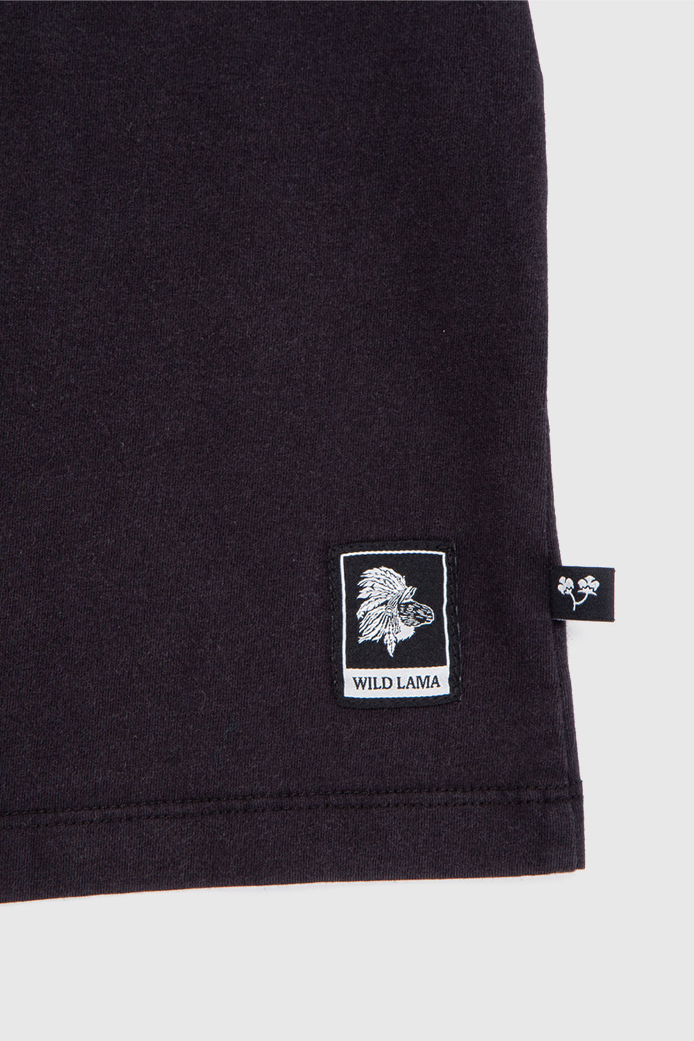 Polera Nirva Orgánica Negra Mujer
