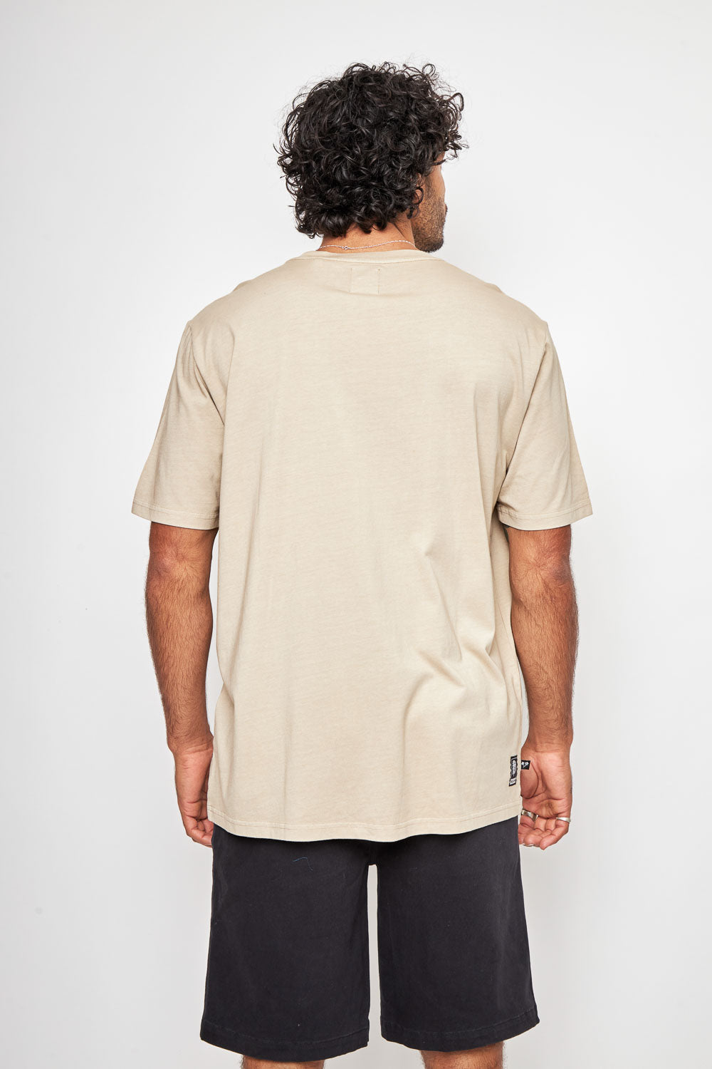 Polera Soles Orgánica Beige Hombre