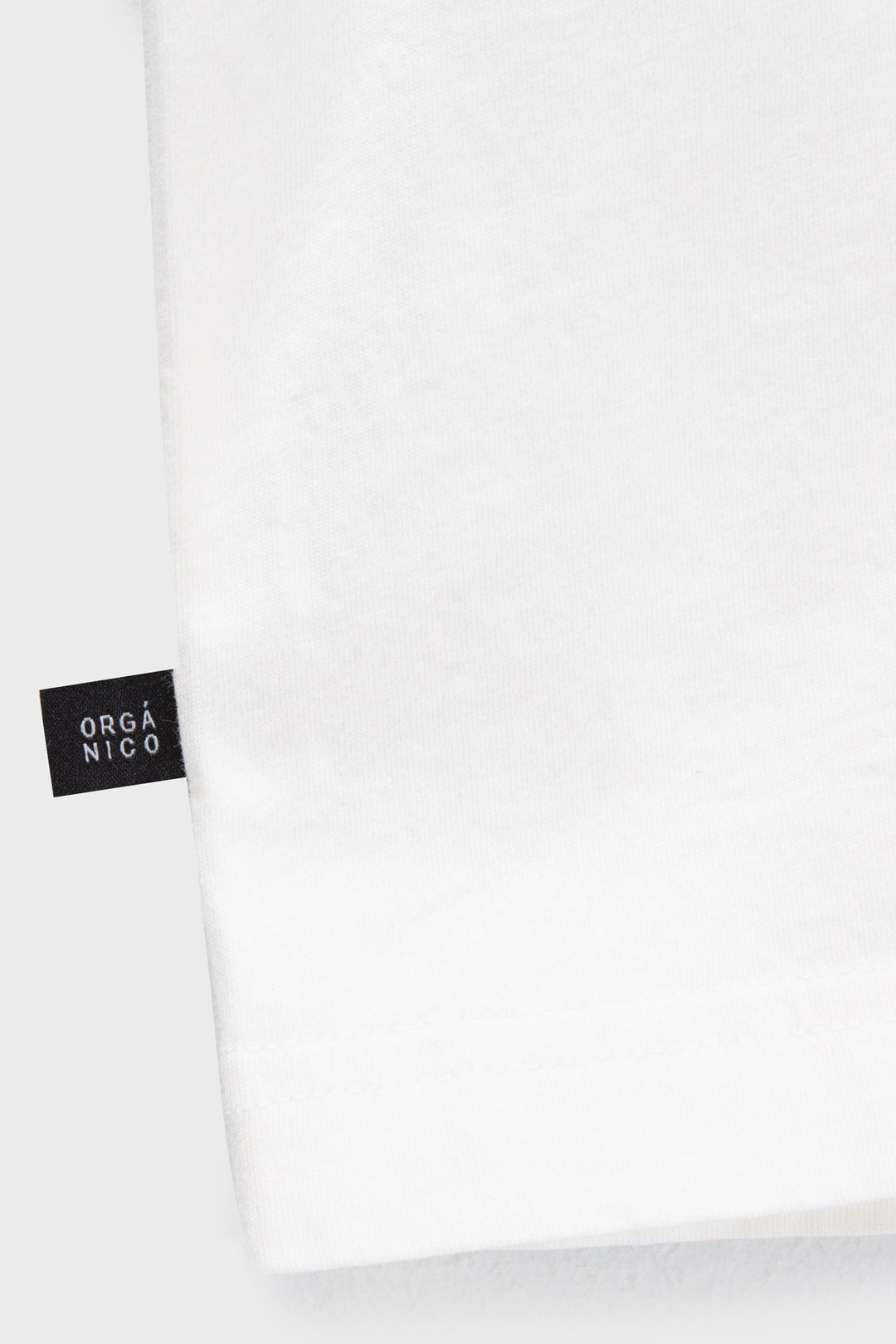 Polera Tori Orgánica Blanca Hombre