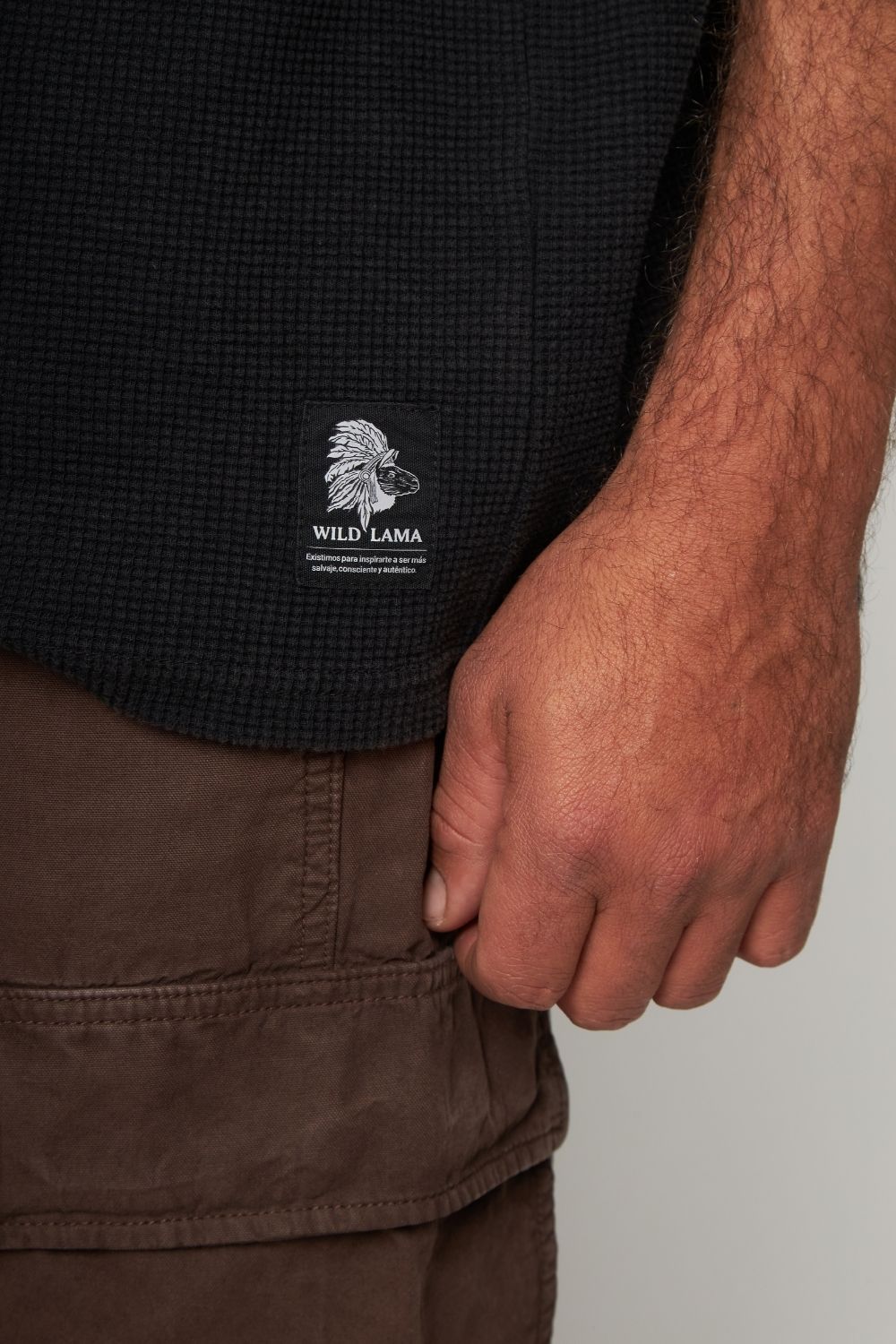 Polera Pater Waffle Orgánica Negra Hombre