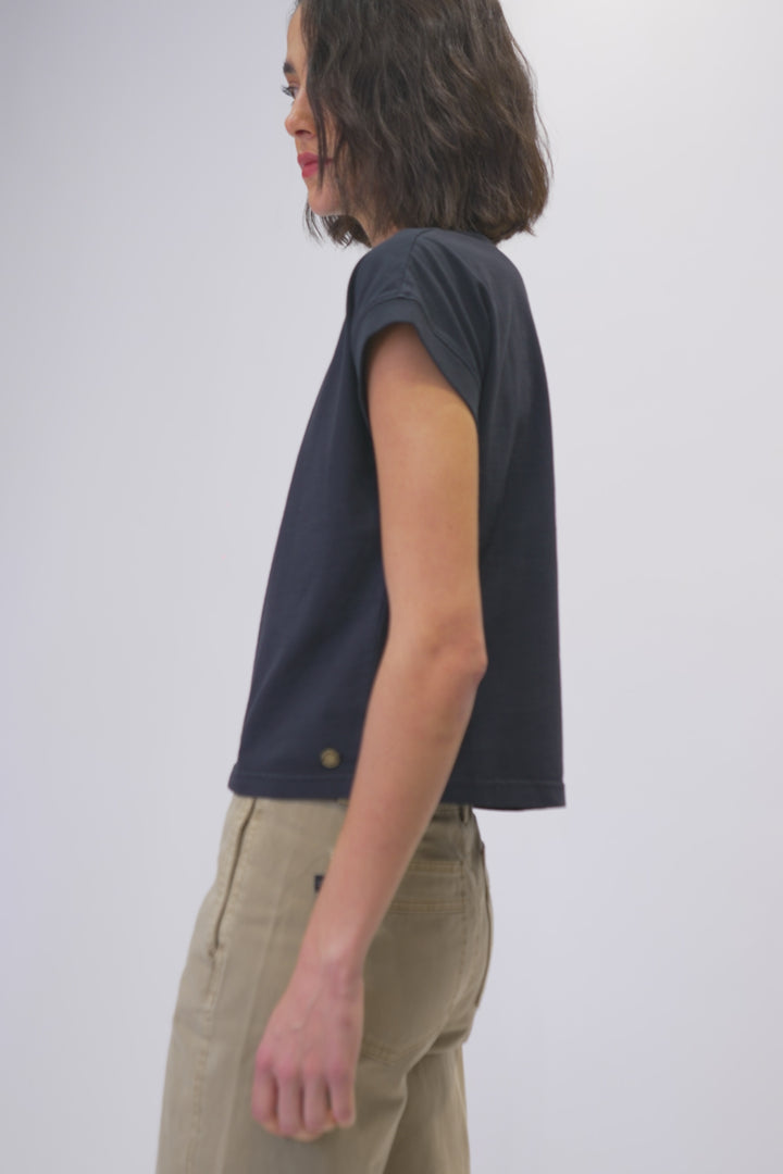 Polera Nina Orgánica Negra Mujer