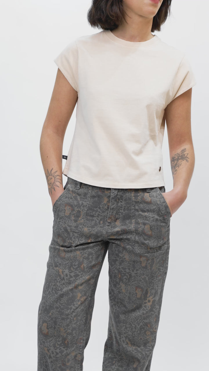 Polera Sari Orgánica Beige Mujer