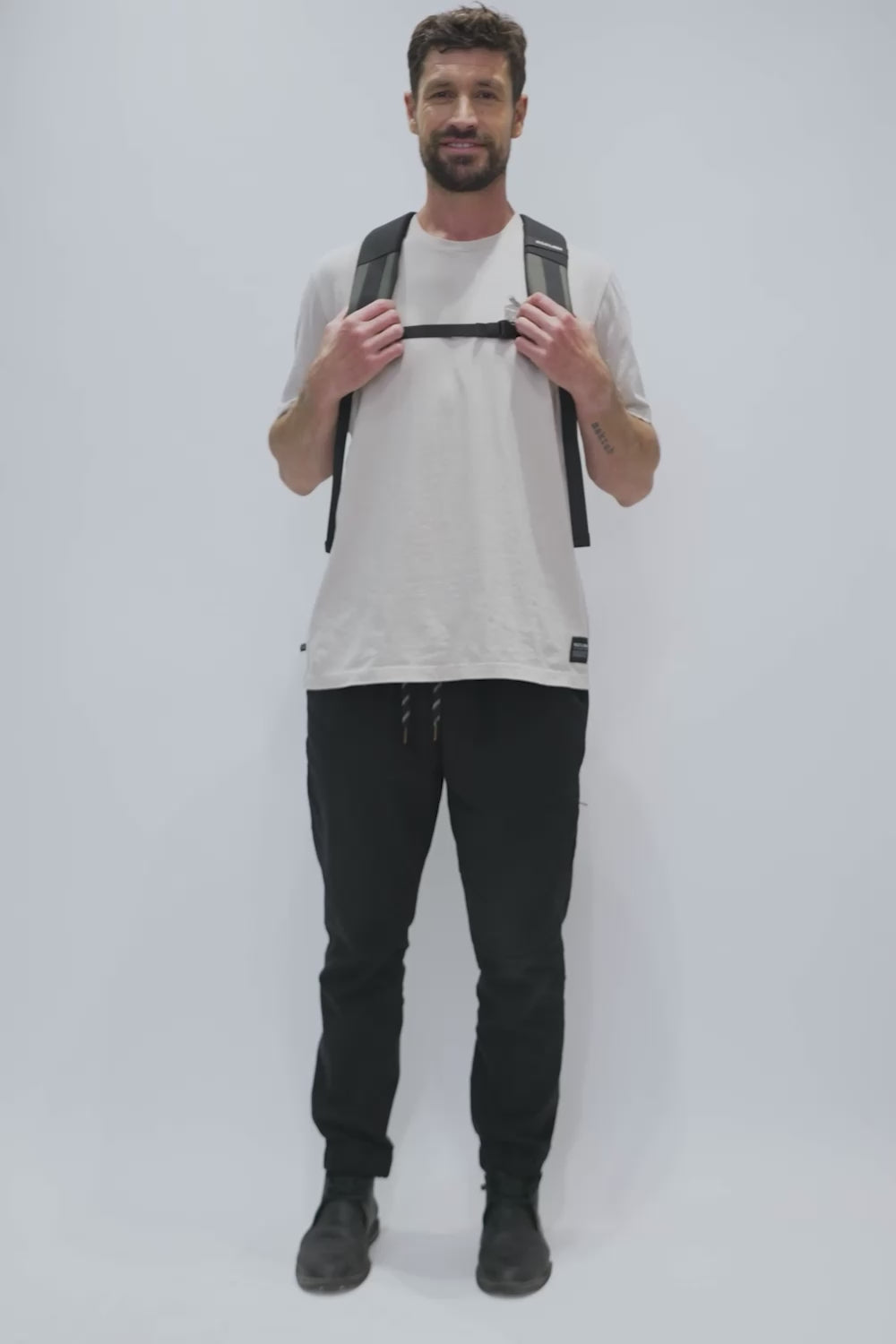Mochila Travel Baku S Reciclada Verde 21 Lts.