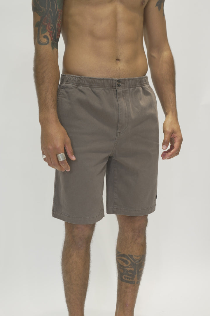Short Borea Orgánico Café Hombre