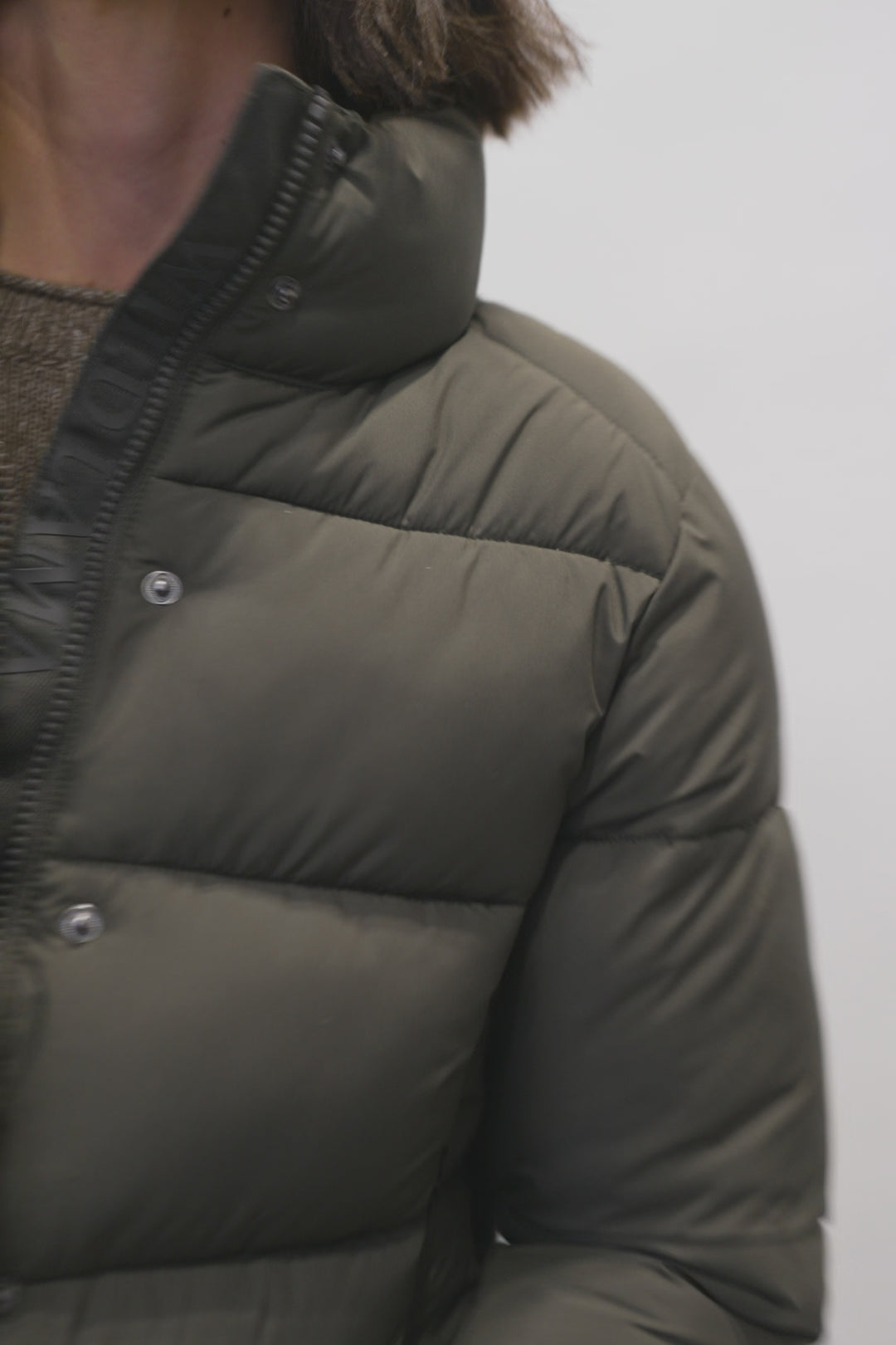 Parka Essential Reciclada Verde Mujer