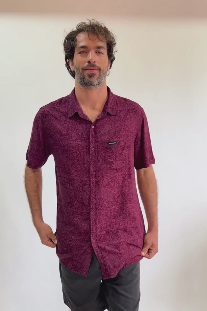 Guayabera Mero Viscosa Roja Hombre