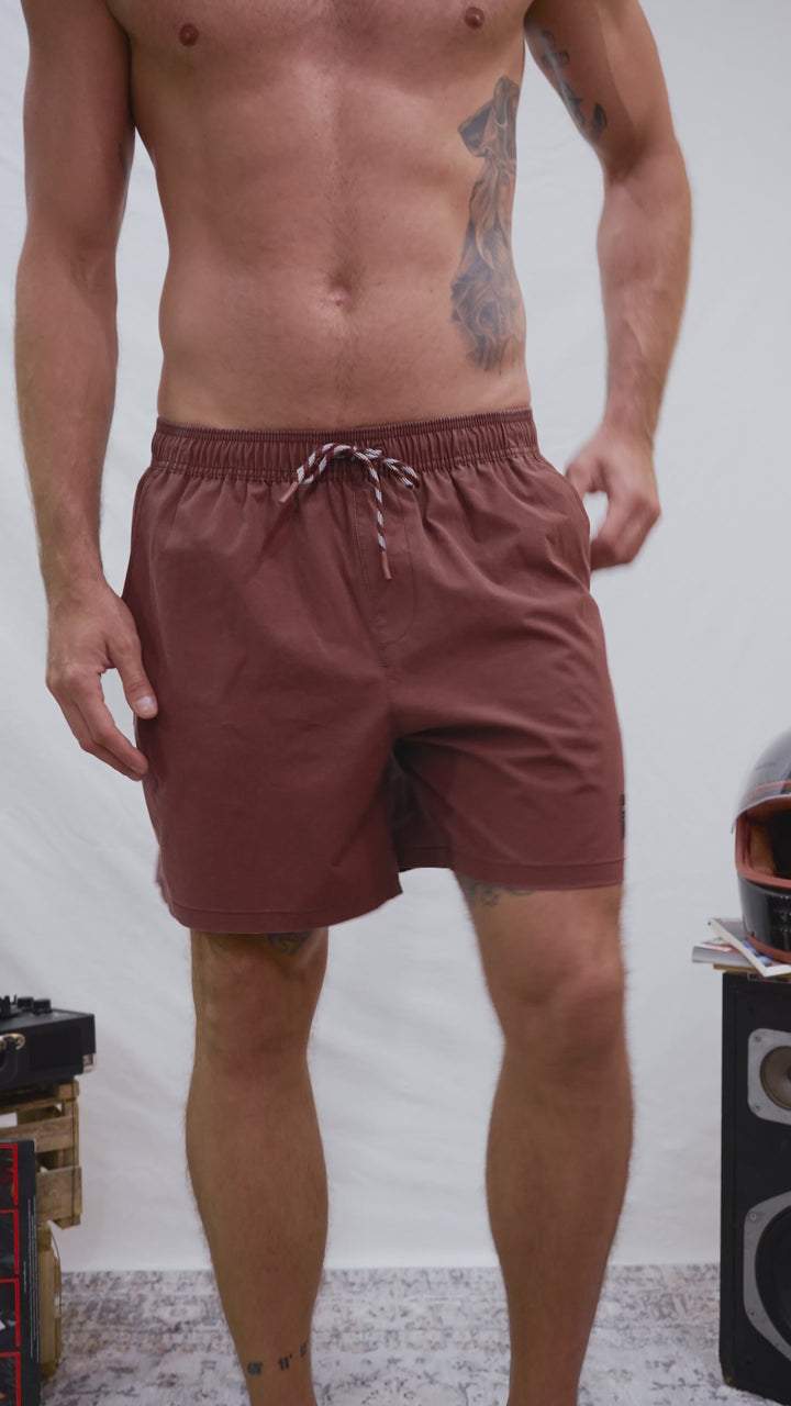 Traje De Baño Enzo Reciclado Burdeo Claro Hombre