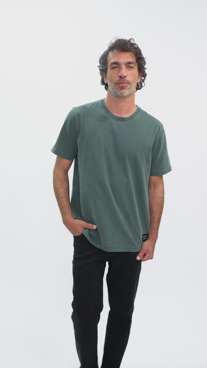 Polera Bat Orgánica Petróleo Hombre