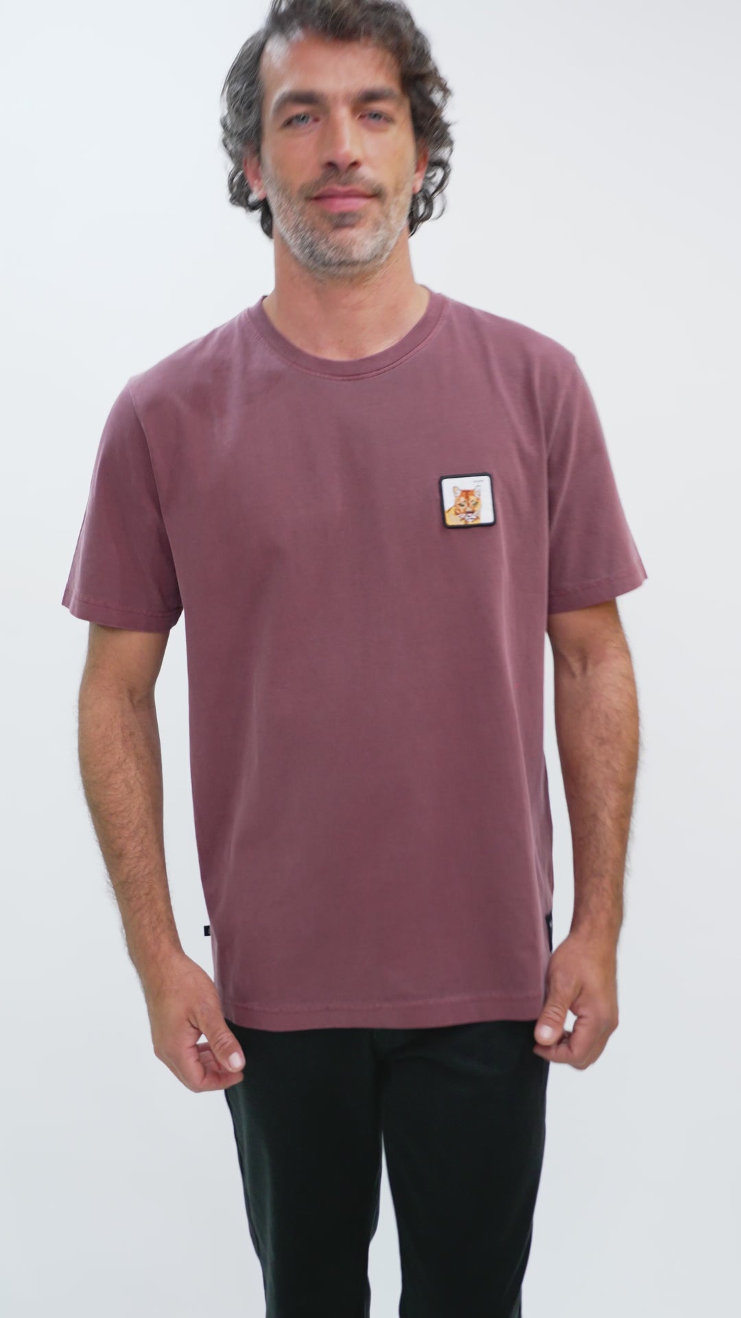 Polera Bat Parche Orgánica Burdeo Puma Hombre