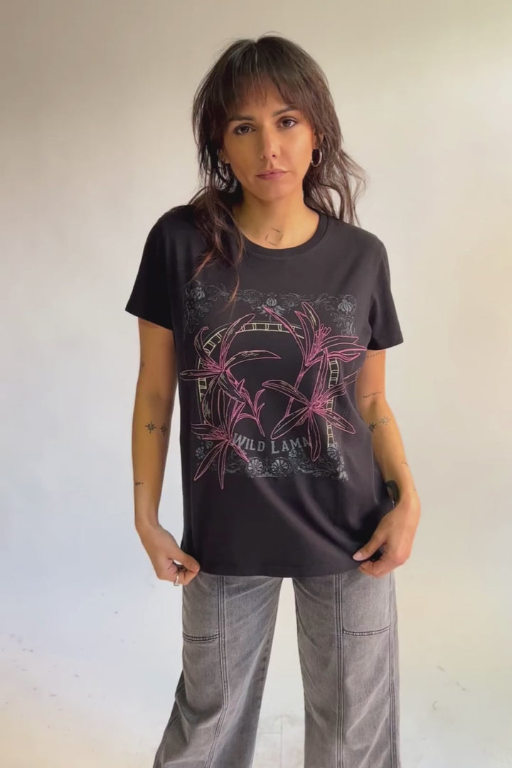 Polera Tila Orgánica Negra Mujer