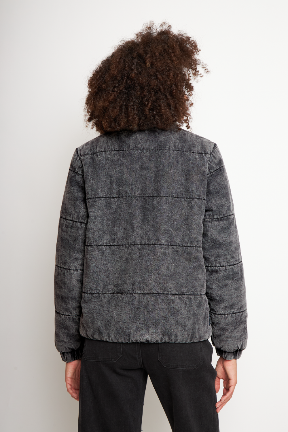 Parka Virae Orgánica Negra Mujer