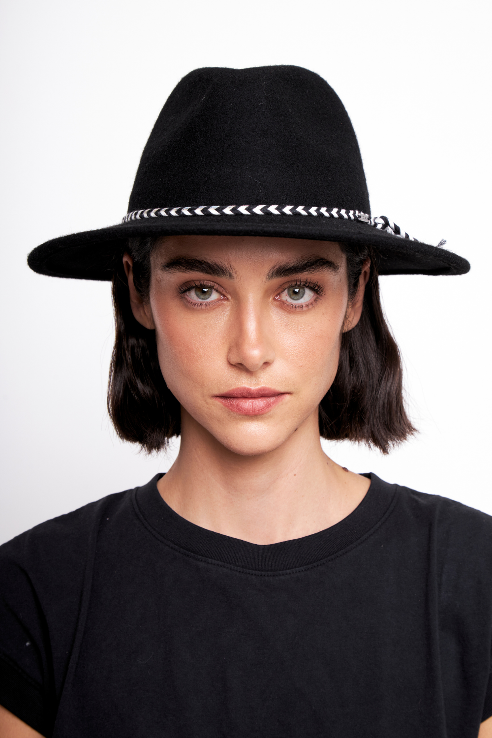 Sombrero Tilo Fibra de Origen Natural Negro