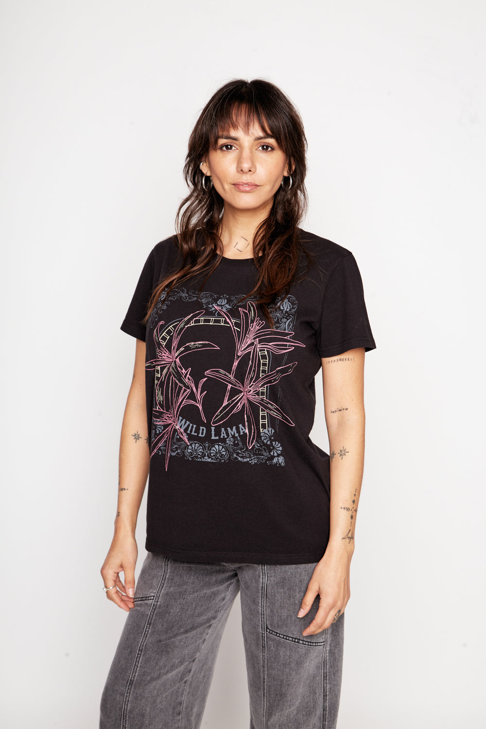 Polera Tila Orgánica Negra Mujer