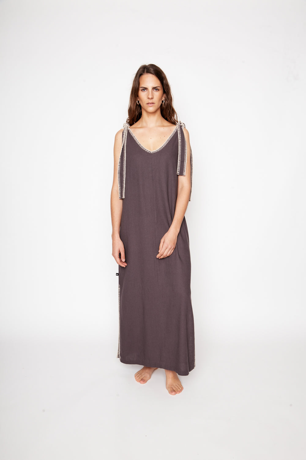 Vestido Bela Con Lino Gris Oscuro Mujer