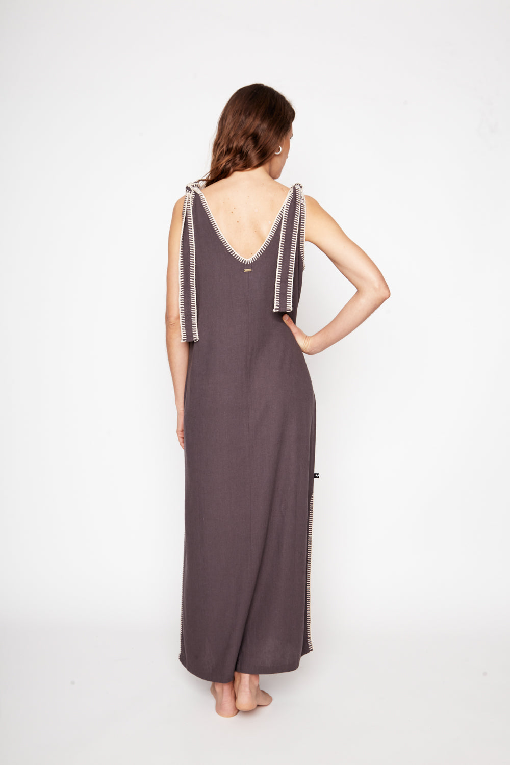 Vestido Bela Con Lino Gris Oscuro Mujer