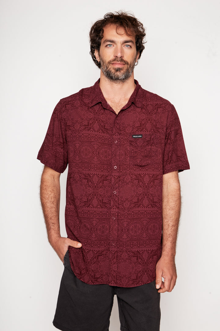 Guayabera Mero Viscosa Roja Hombre